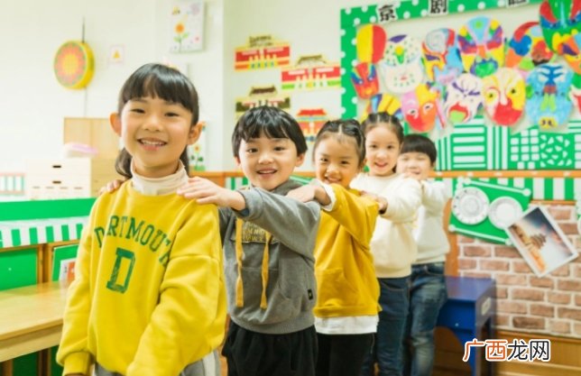 孩子腿痛、肚子痛是啥病?别着急,不用治疗能缓解