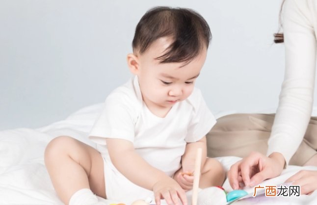 孩子腿痛、肚子痛是啥病?别着急,不用治疗能缓解