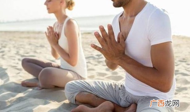 晚餐吃什么不发胖？其实你吃不吃晚餐都不会发胖，关键是做到这点