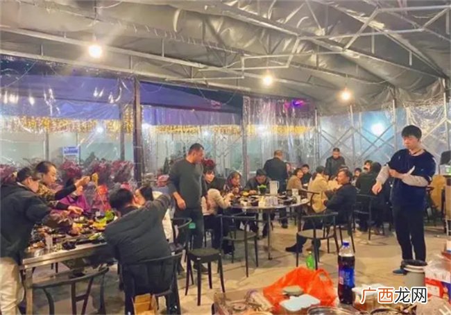 新建一座烧烤城要多少钱 新建一座烧烤城有收益吗