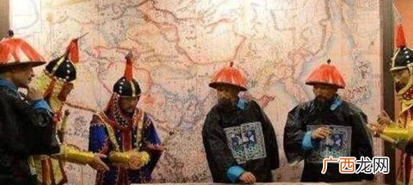左宗棠的坚毅与悲剧：从痛骂二品总兵到引来杀身之祸