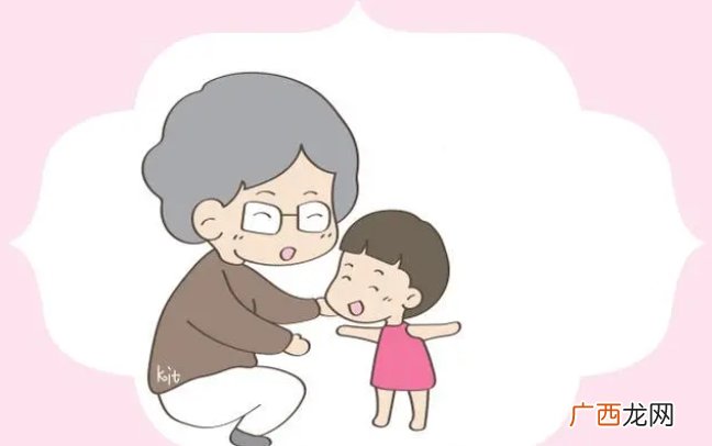 孩子和妈妈不亲,往往都是被老人带大的,宝妈要重视