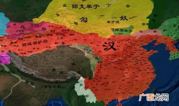 汉武帝和乾隆谁的贡献大，他俩谁厉害？