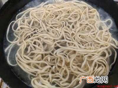 面粉怎么煮着吃