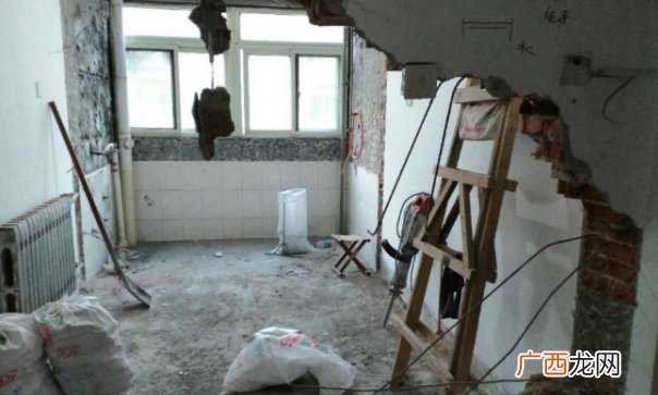 私拆承重墙高楼已加固 居民称胆真大 私拆承重墙犯法吗？