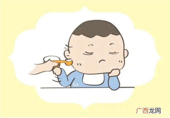 宝宝发烧，可能是积食引起的，可以自行痊愈吗？