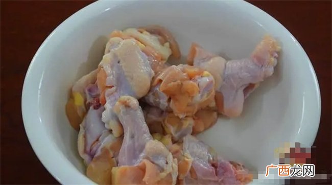 奥尔良鸡翅根好吃的家庭做法,简单美味又馋人,看着都想吃