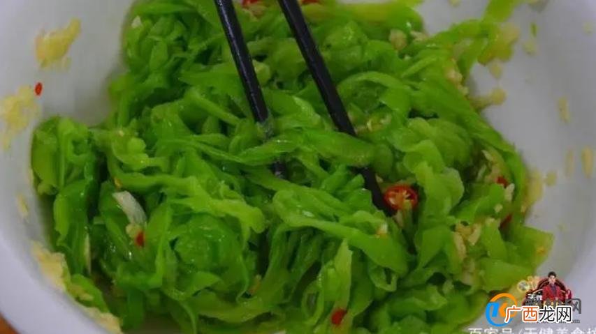 苦瓜好吃有诀窍，学会韶关这种做法，开胃下饭，上桌就扫光
