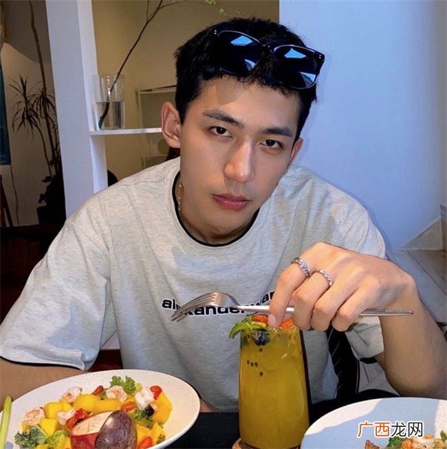 水瓶男最欣赏的什么样性格的女生？
