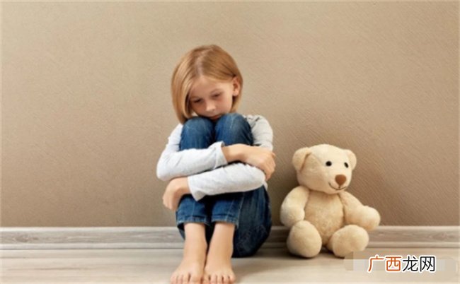 孩子有这几种表现 说明他抑郁了 家长不能忽视