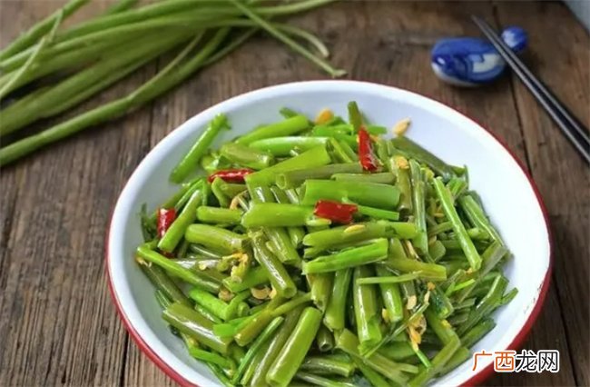越吃越瘦的一道菜，每周吃2次，清肠刮油，随手一炒，你一定试试
