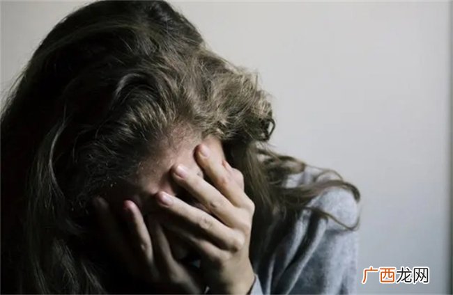 女孩经常被父母挨骂会抑郁吗