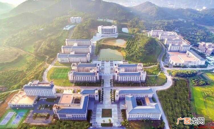 广东青年职业学院在哪里