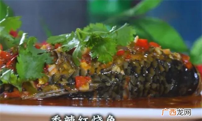 红烧鱼这样做最好吃，烹饪方法和技巧在这，普通人都能轻易学会