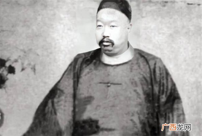 1888年，李鸿章将22岁的女儿嫁给老大臣，二人后代如今家喻户晓