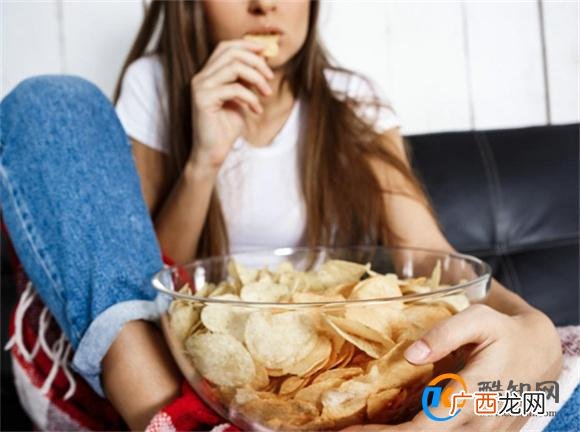 爱吃零食的原因