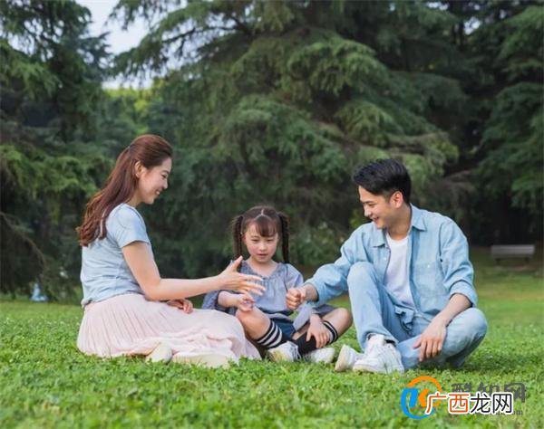 嫌父母丢人怎么办