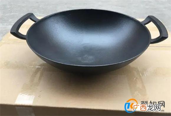 锅用哪种金属做比较好