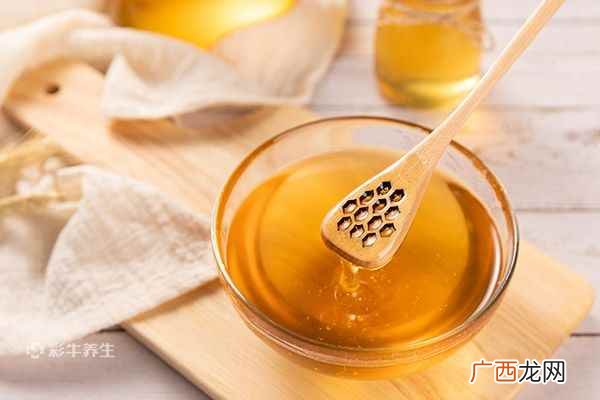 嗓子疼吃什么食物好