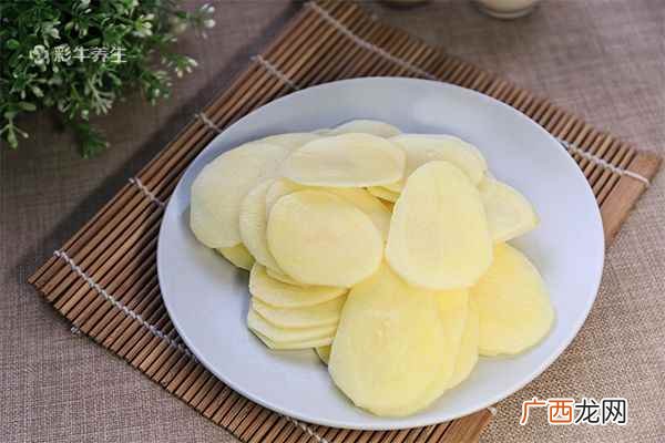 吃什么利尿消肿最快