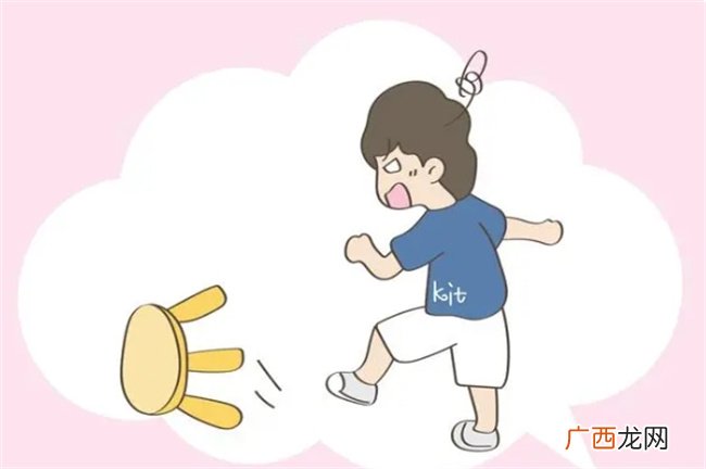 六岁前孩子有这些行为，家长要及时纠正，否则长大后就会很难改变