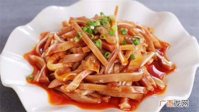 学会这几种猪耳朵的做法 每顿都能多吃3碗饭 看饿了