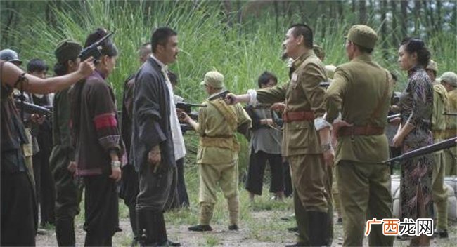 此人是民国第一悍匪 从土匪到“师长” 强娶81个老婆 令人发指
