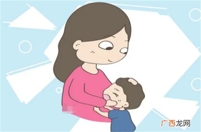孩子已经学会走路 每天还是坚持妈妈抱 其实背后有原因