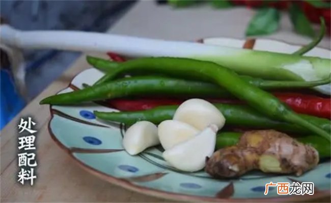 猪大肠的新吃法 做法简单 香辣下饭 好吃极了