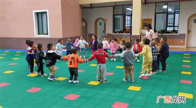 幼儿园背古诗有用吗 幼儿园有必要学古诗吗