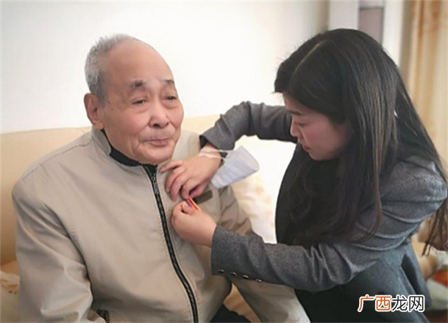 抱恙在身