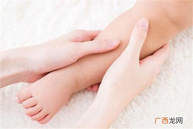 抚摸孩子的这些部位 可以帮助孩子快速化解情绪