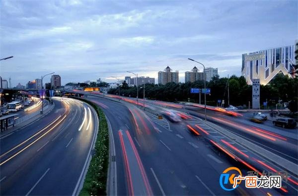今年中秋节高速路免费吗 2023年中秋高速公路免费吗_酷知科普