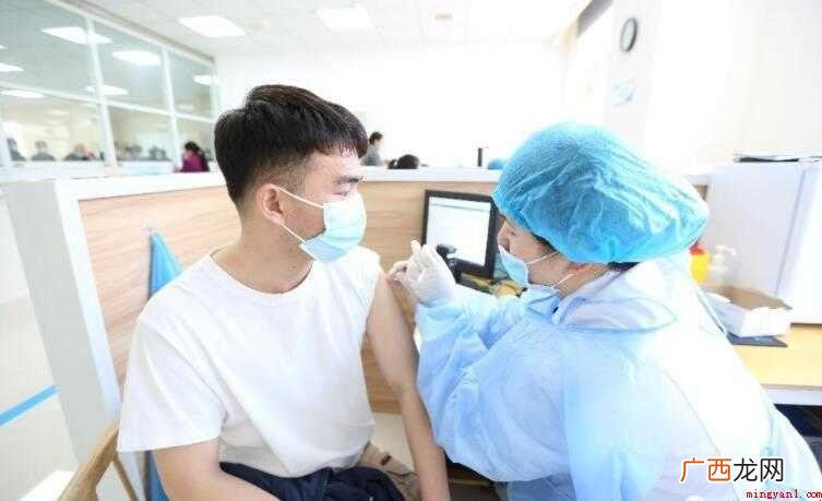 新冠疫苗是否必须打左胳膊 新冠疫苗必须打左胳膊吗