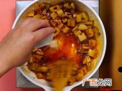 怎样炒莲藕好吃又简单