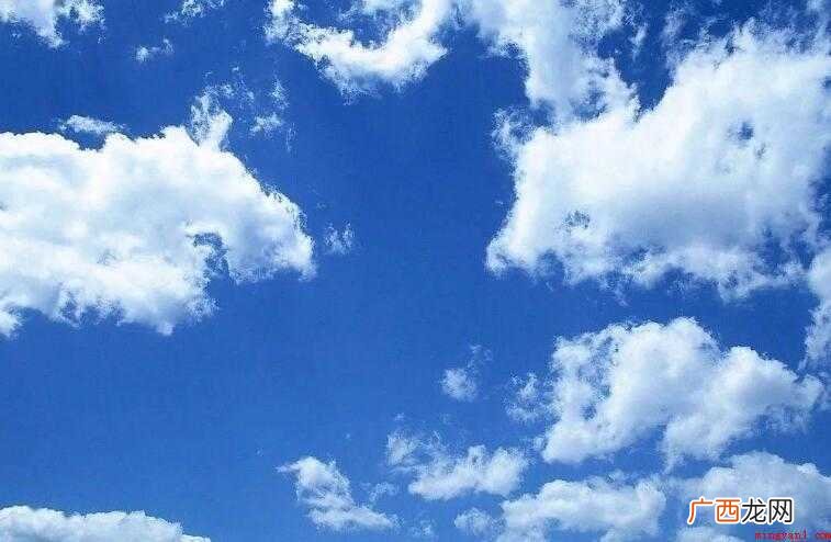 什么的云朵填空怎么填 什么的云朵填空