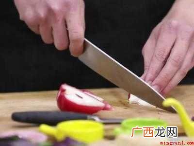日料鹅肝怎么吃