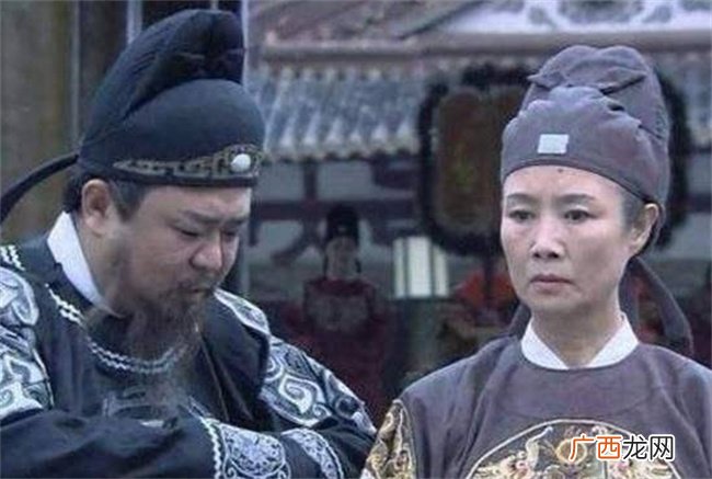 狄仁杰劝武则天戒色 武则天却说“都是为国家” 狄仁杰哑口无言
