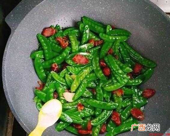 荷兰豆炒腊肠的流程怎么样