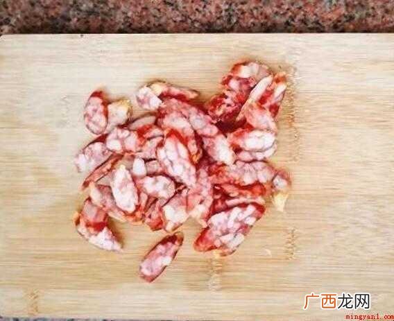 荷兰豆炒腊肠的流程怎么样