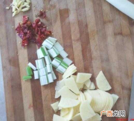 土豆炒肉的做法是什么