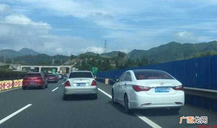 应急车道行驶怎么处罚