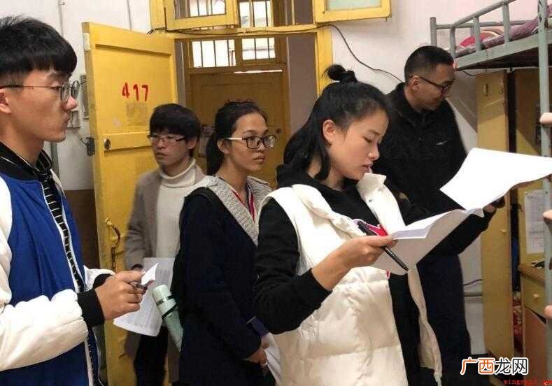 大学辅导员和大学老师有什么区别