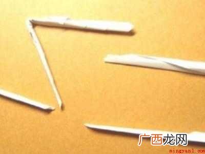 蚕宝宝吐丝的架子怎么做
