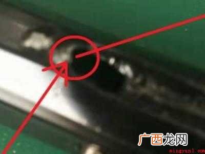 伞柄脱节了如何修复