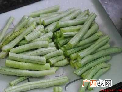 水煮豆角怎么做好吃