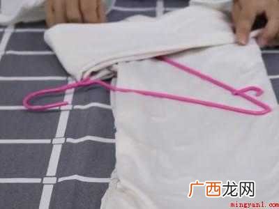 纯棉t恤怎么晾晒不变形
