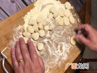 茴香馅儿饺子怎么做