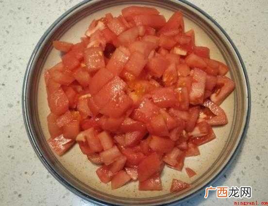 西红柿打卤面怎么做 一碗真的不够吃 西红柿打卤面怎么做