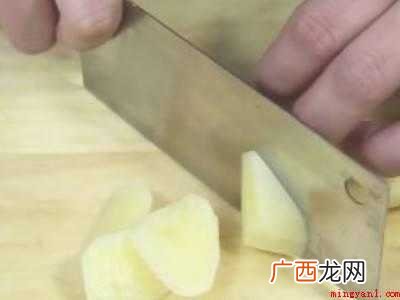 烀饼怎么做才又薄又脆